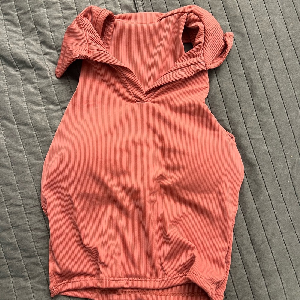 Women's Coral Sleeveless Top